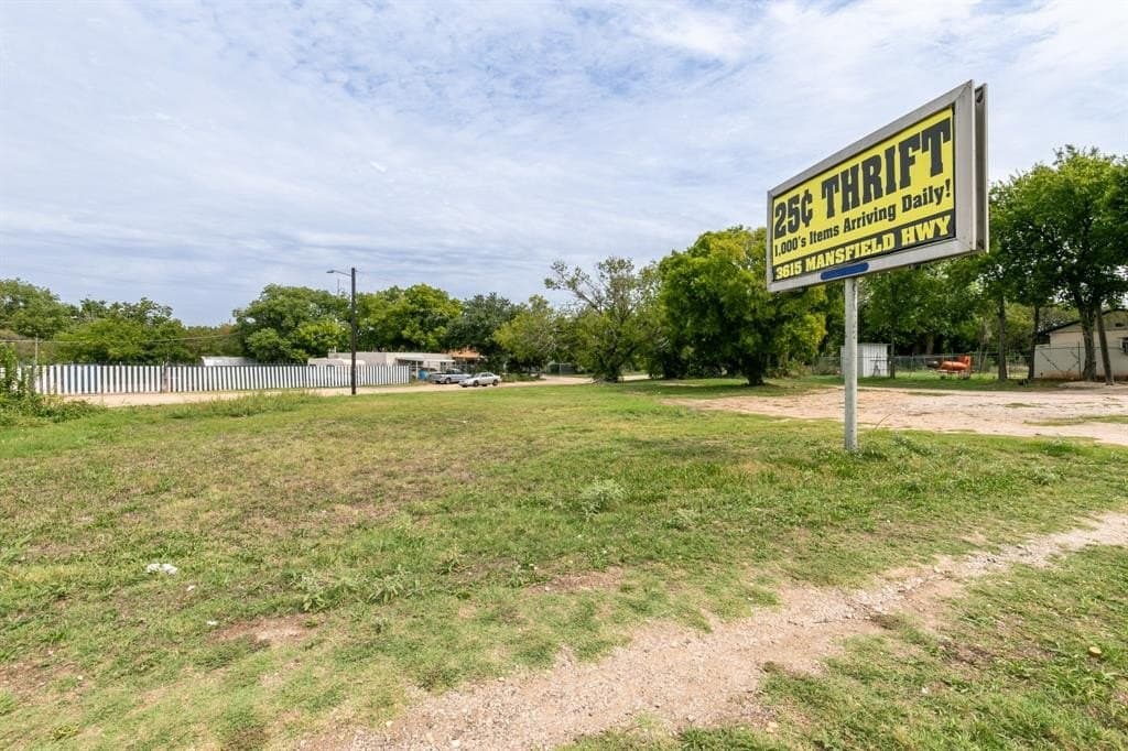 0.34 acres in Tarrant County gallery image 3