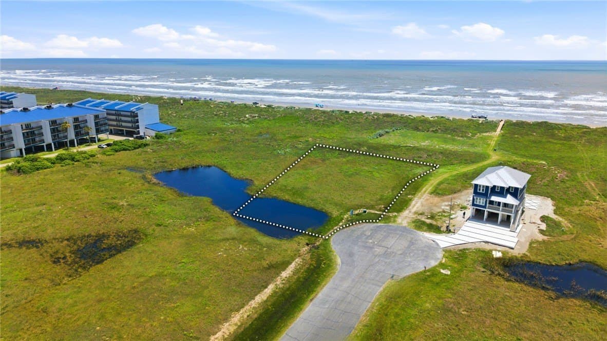 0.81 acres in Nueces County - photo 9