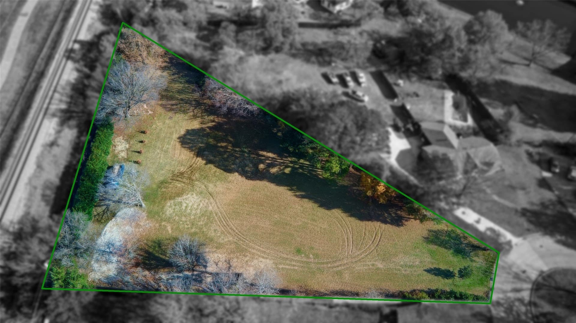 1.24 acres in Tarrant County gallery image 2