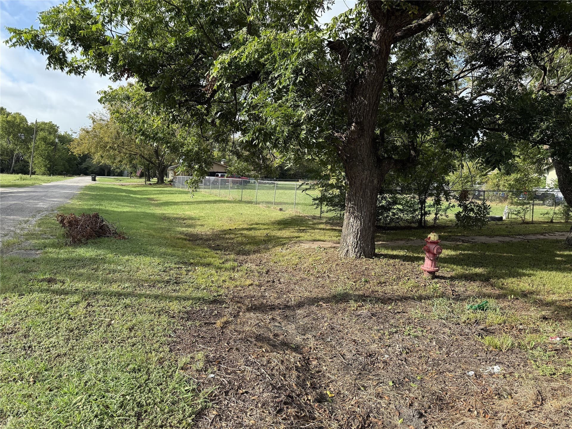 0.23 acres in Navarro County - photo 11