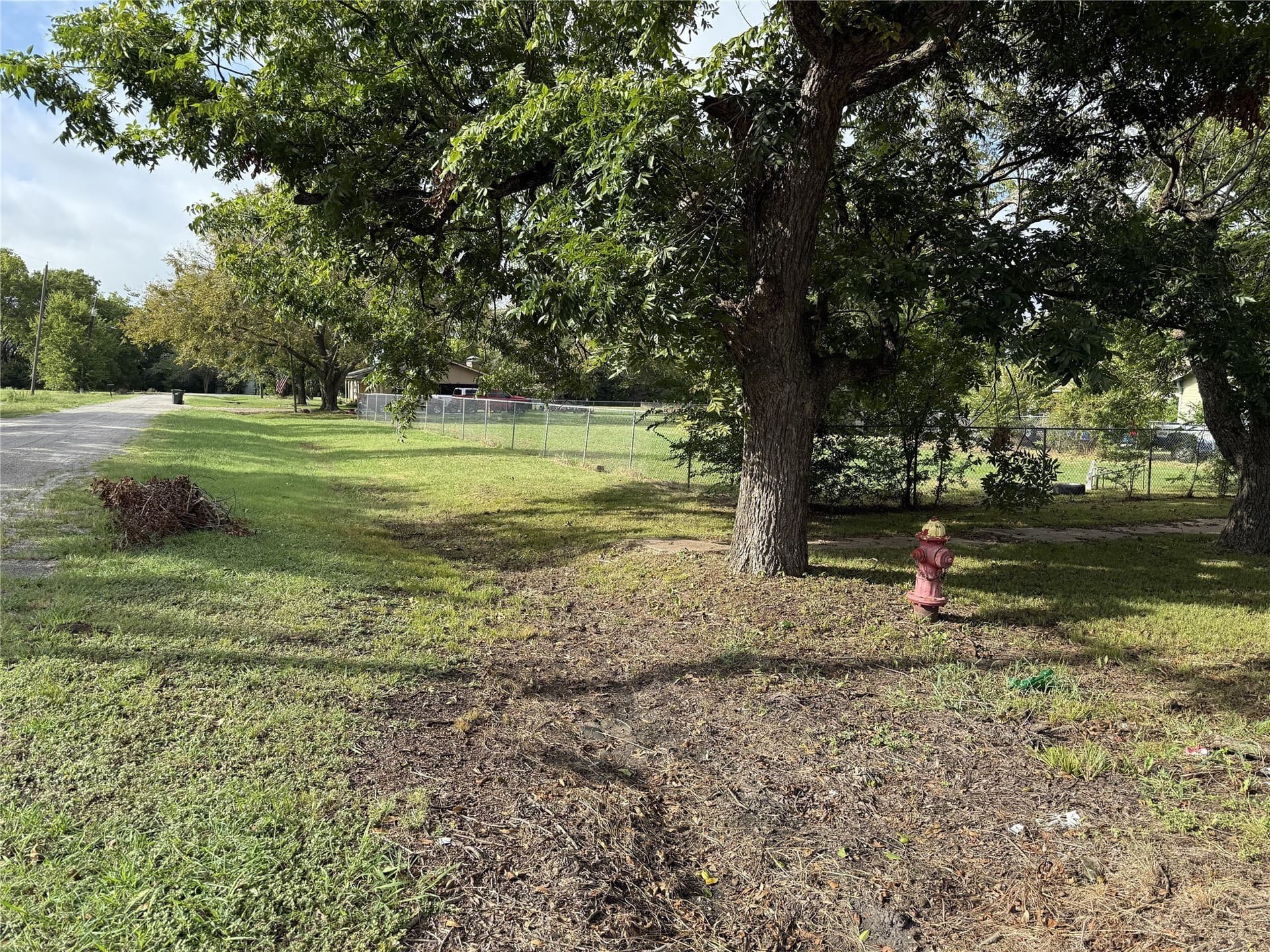 0.23 acres in Navarro County - photo 10