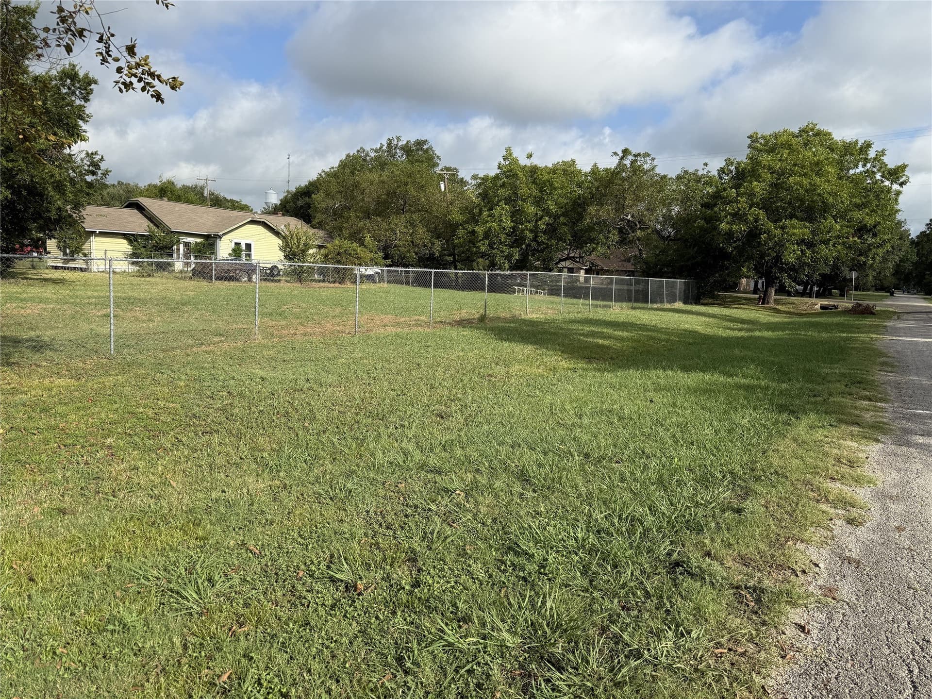 0.23 acres in Navarro County - photo 8