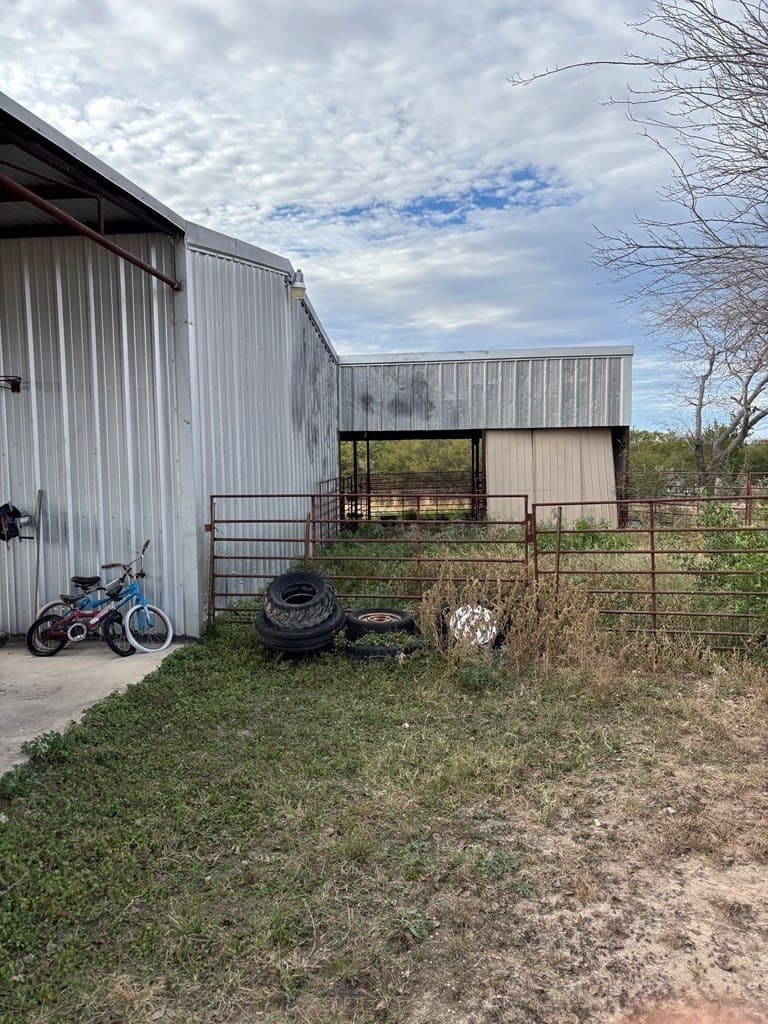 137.8 acres in Kinney County - photo 26