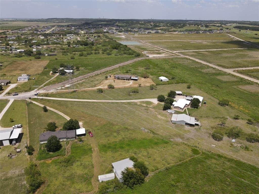 12.84 acres in Ellis County gallery image 4