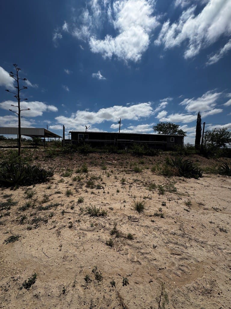 0.32 acres in Upton County gallery image 4