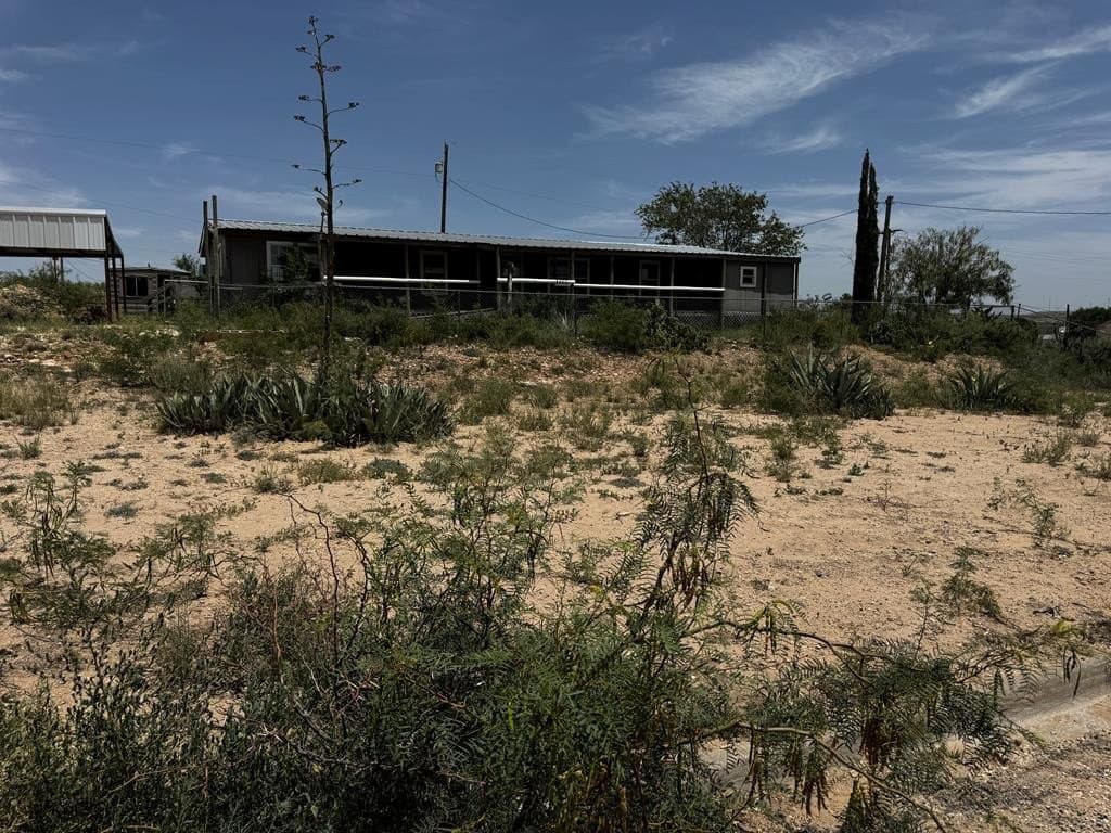 0.32 acres in Upton County gallery image 2