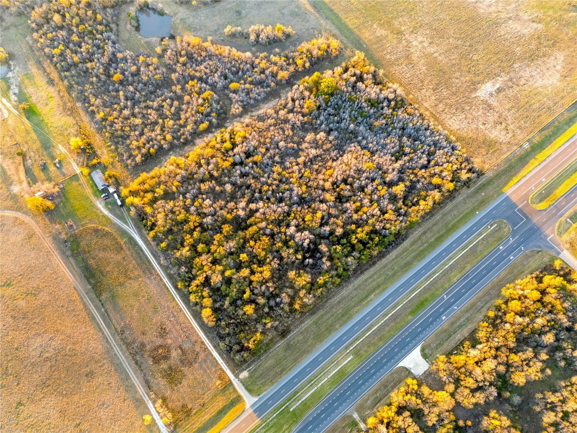 14.6 acres in Falls County - photo 10