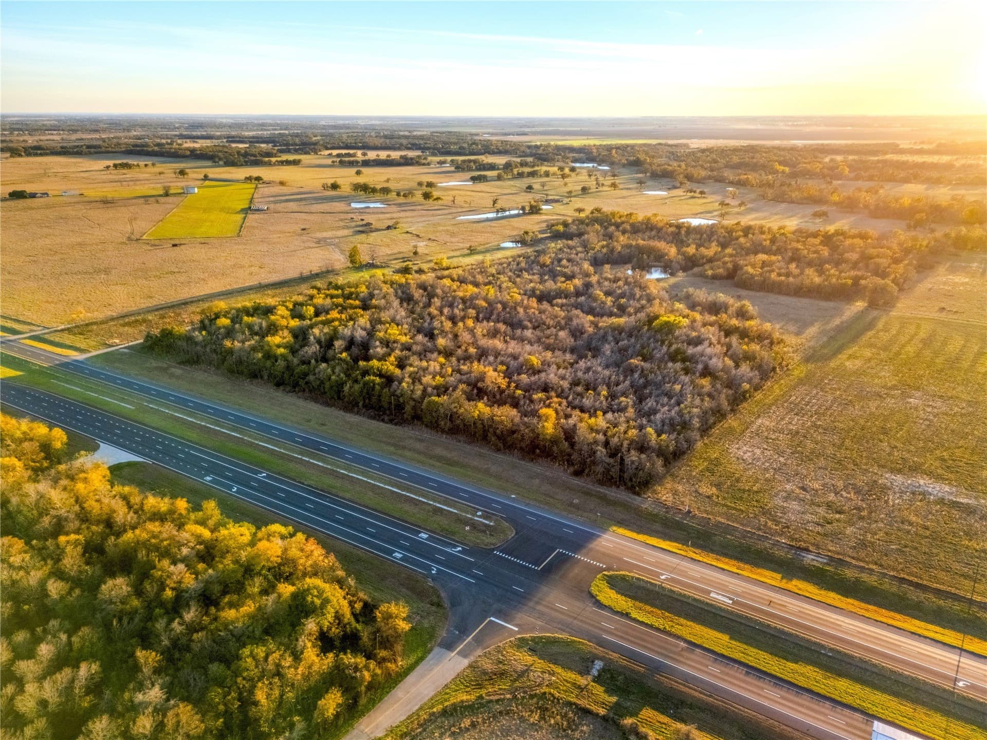 14.6 acres in Falls County - photo 4