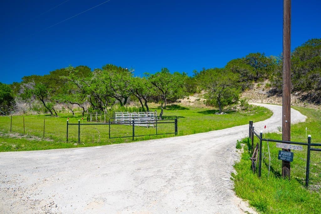 47 acres in Kerr County - photo 40