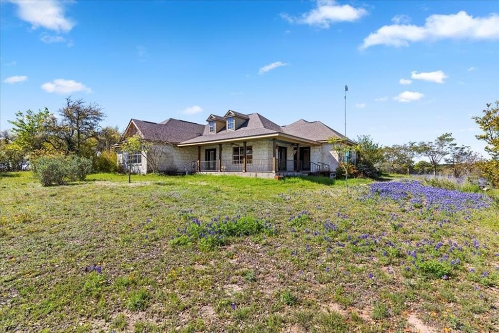 15 acres in Blanco County gallery image 2