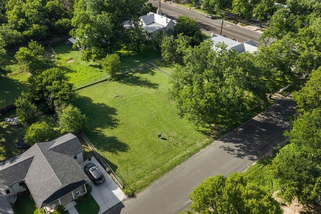 0.23 acres in Gillespie County gallery image 2