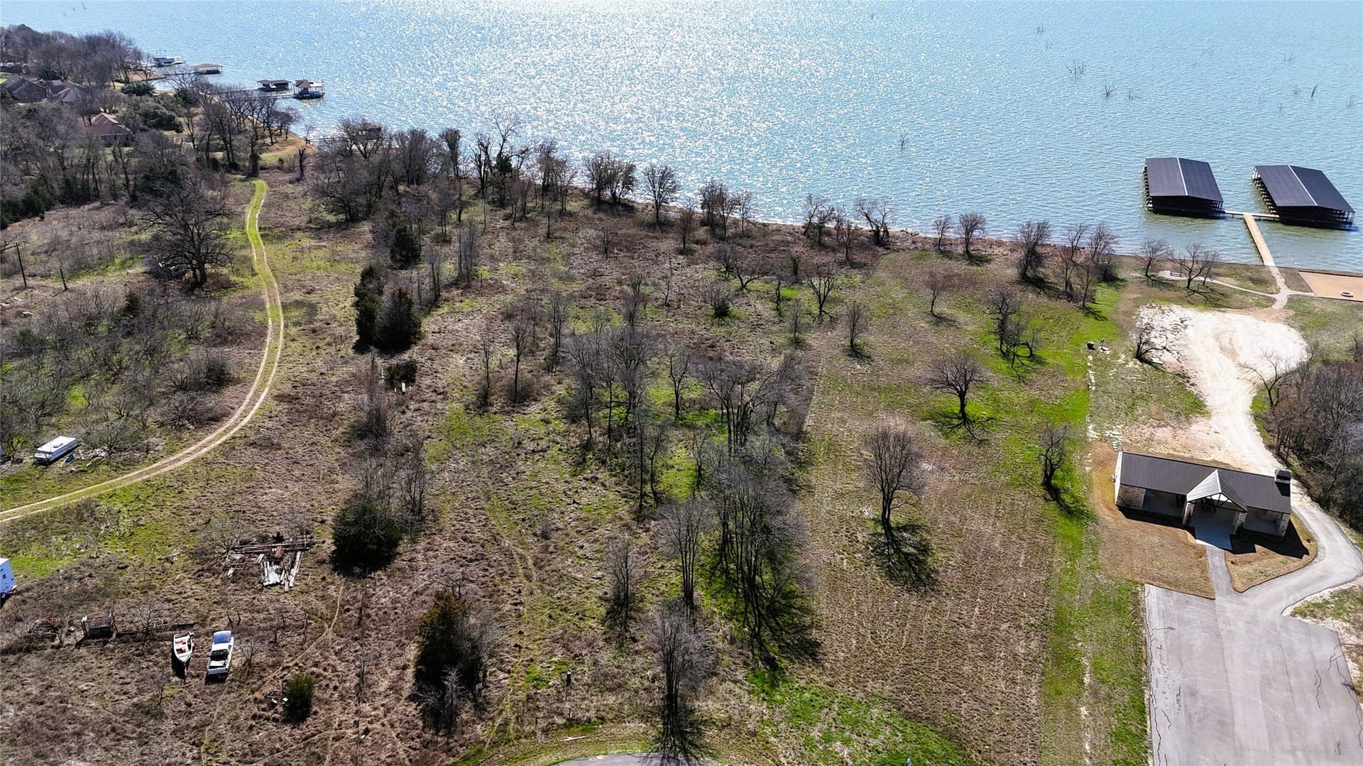 2.25 acres in Navarro County