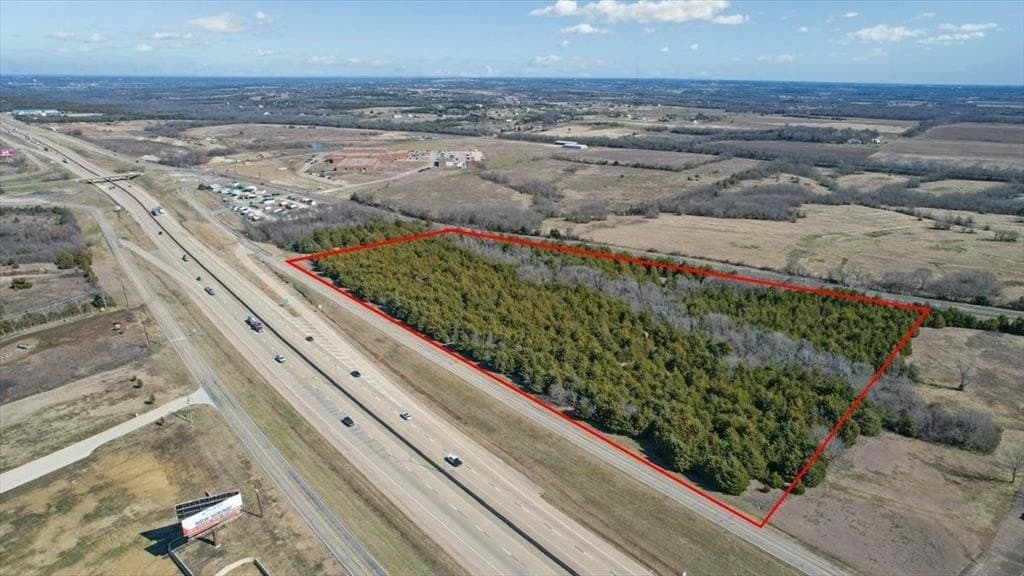 13.8 acres in Grayson County featured view