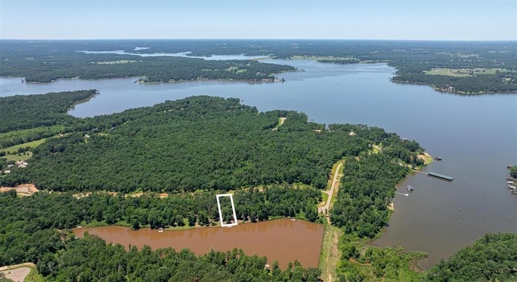 1.07 acres in Camp County gallery image 4