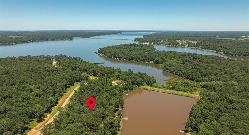 1.07 acres in Camp County gallery image 3