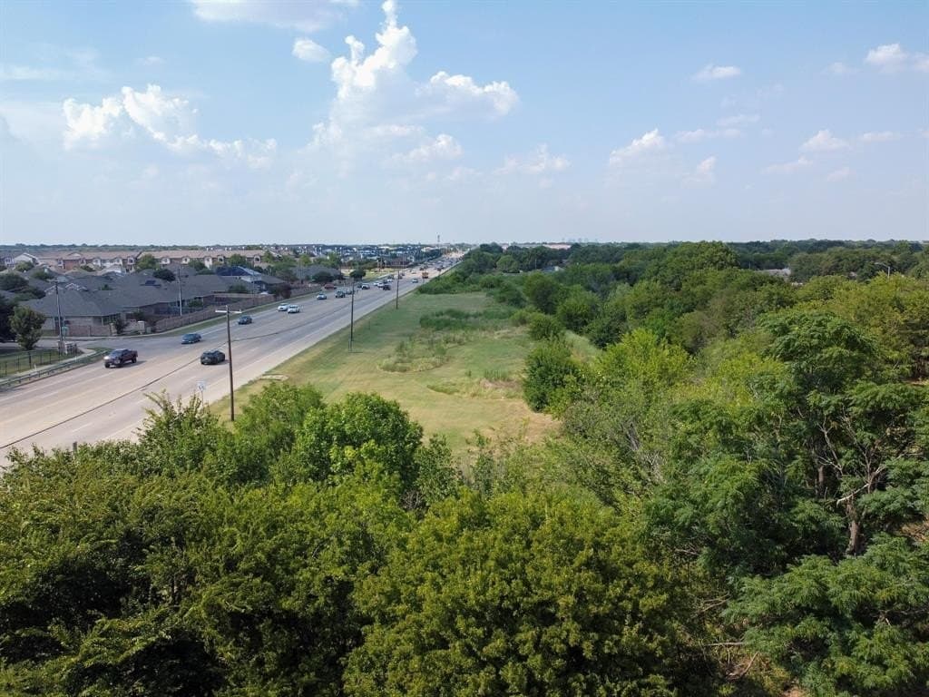 7.68 acres in Tarrant County gallery image 4