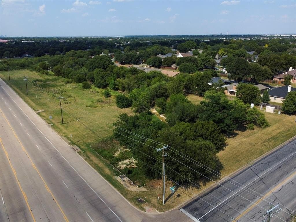 7.68 acres in Tarrant County