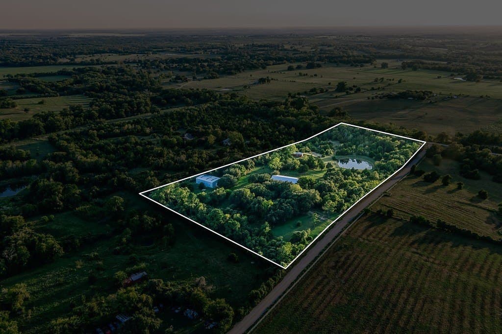 11.84 acres in Washington County - photo 2
