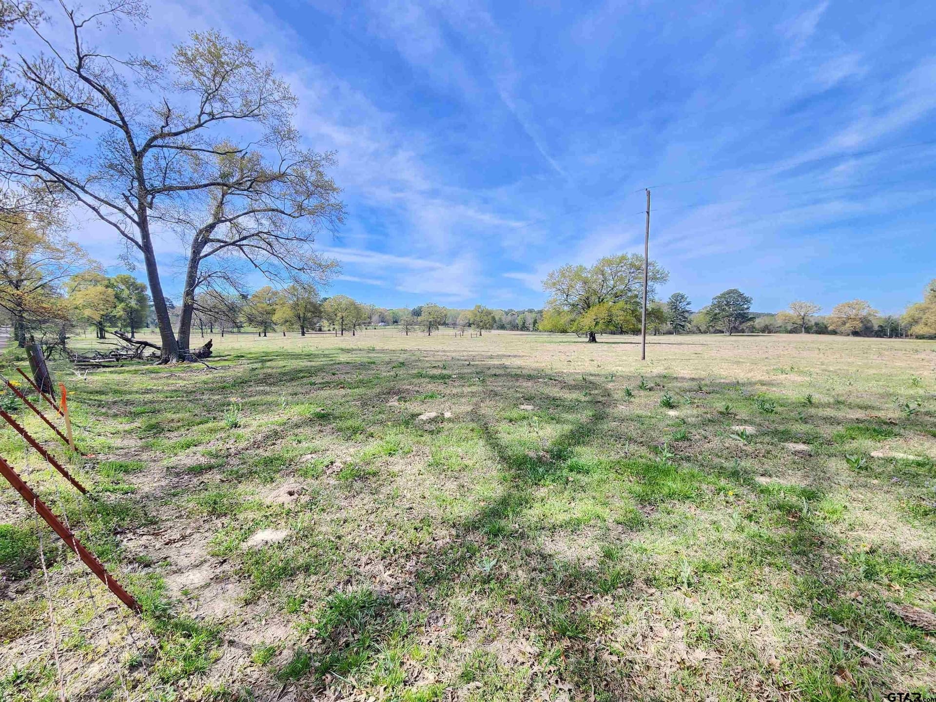 1.8 acres in Upshur County