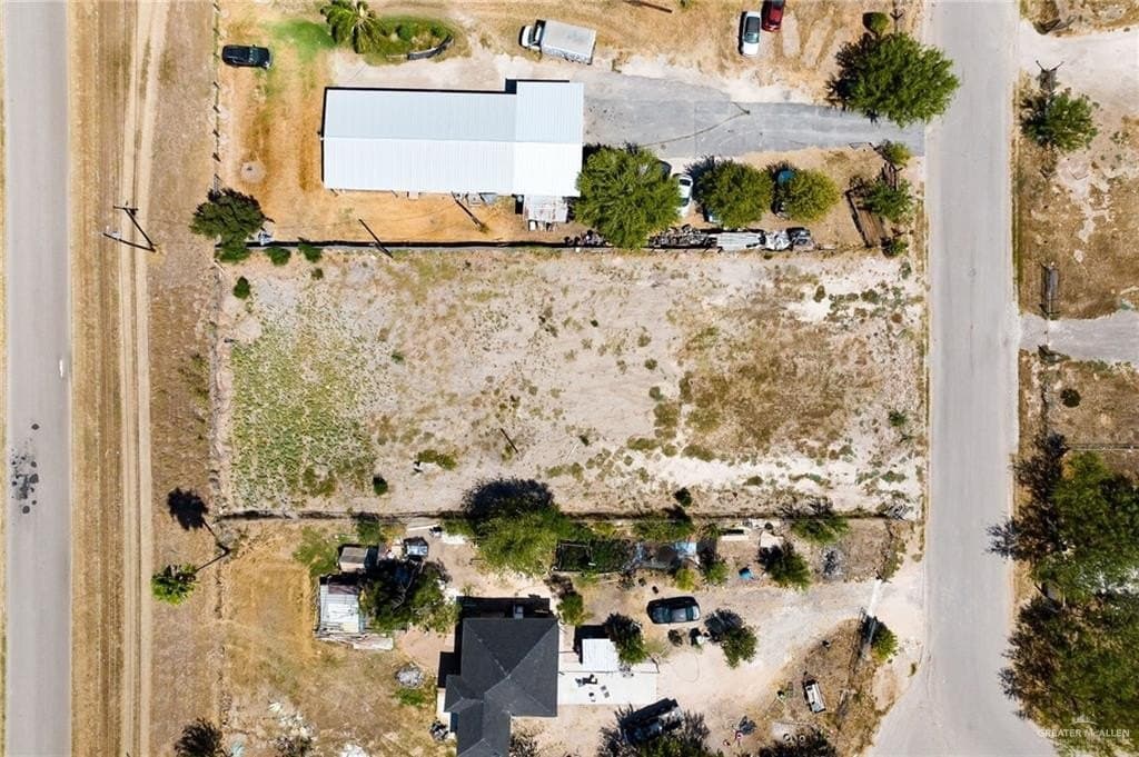 0.5 acres in Hidalgo County - photo 7
