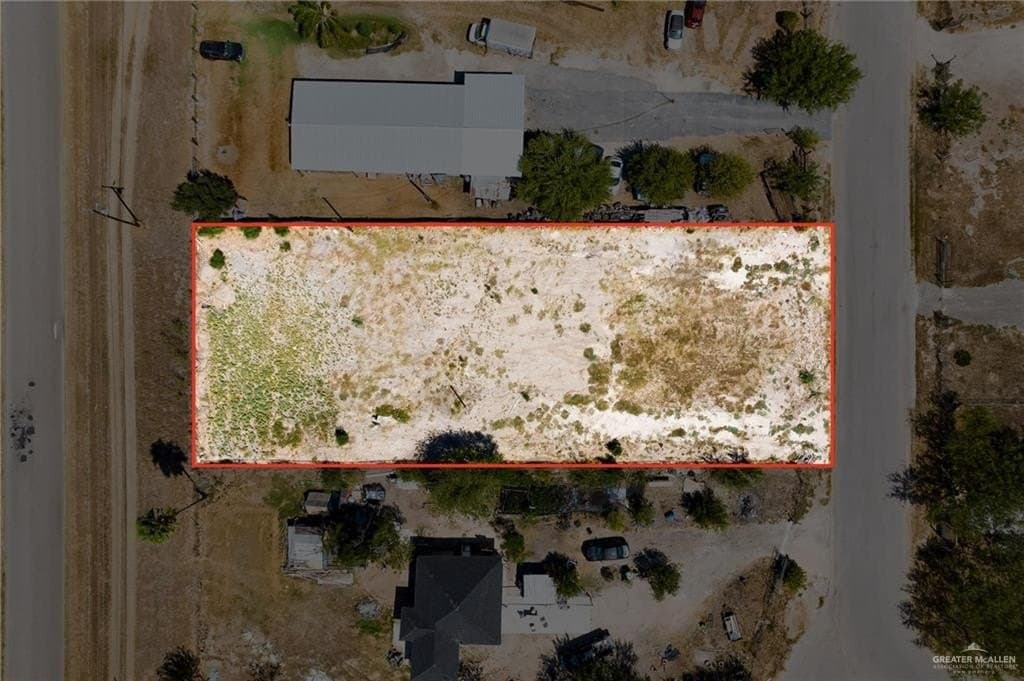 0.5 acres in Hidalgo County - photo 2