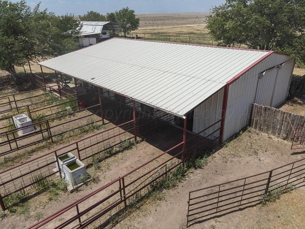 15.53 acres in Hansford County - photo 37