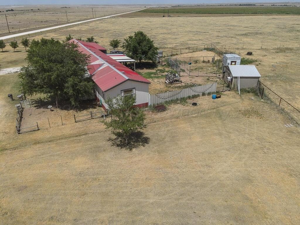 15.53 acres in Hansford County - photo 41