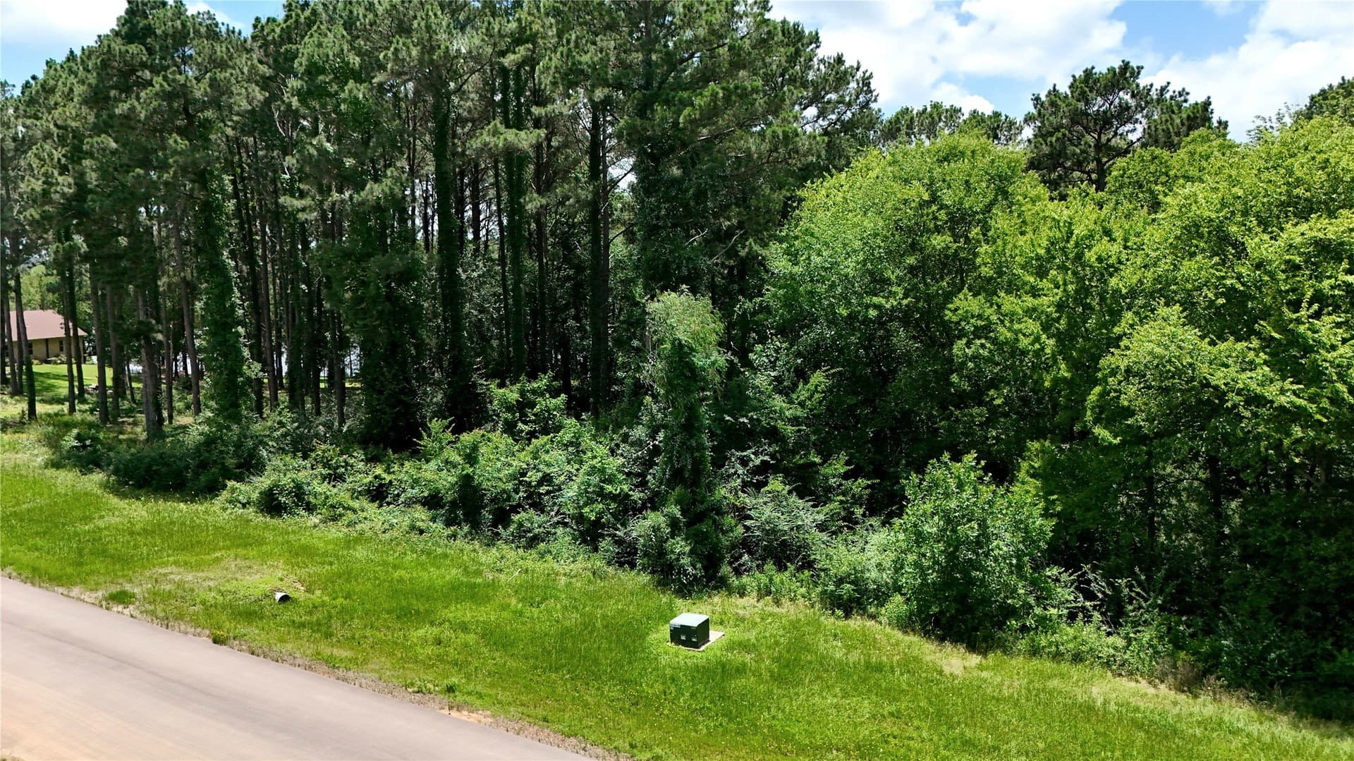 1.63 acres in Henderson County featured view