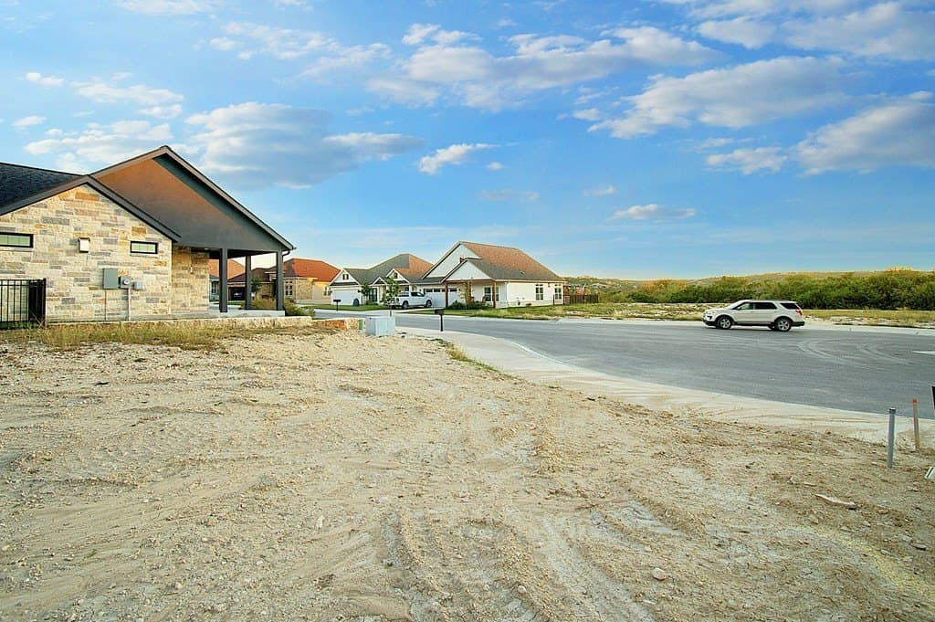 0.11 acres in Kerr County - photo 6
