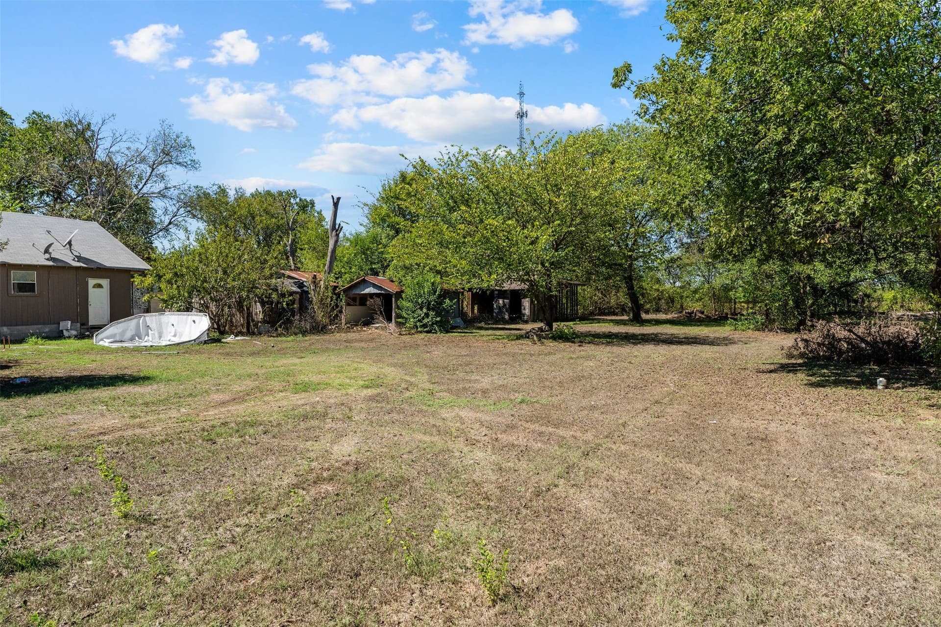 0.31 acres in McLennan County - photo 5