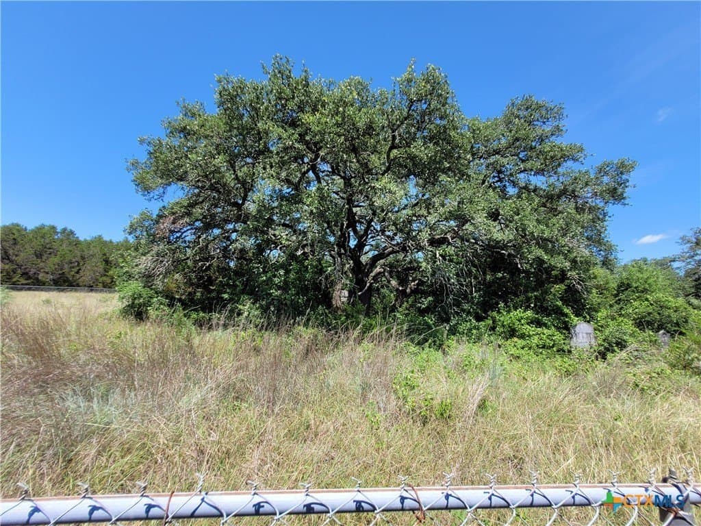 575 acres in Lampasas County - photo 20