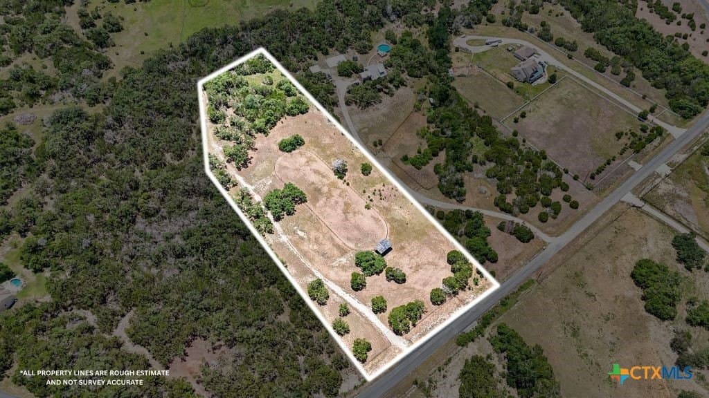 5 acres in Blanco County - photo 9