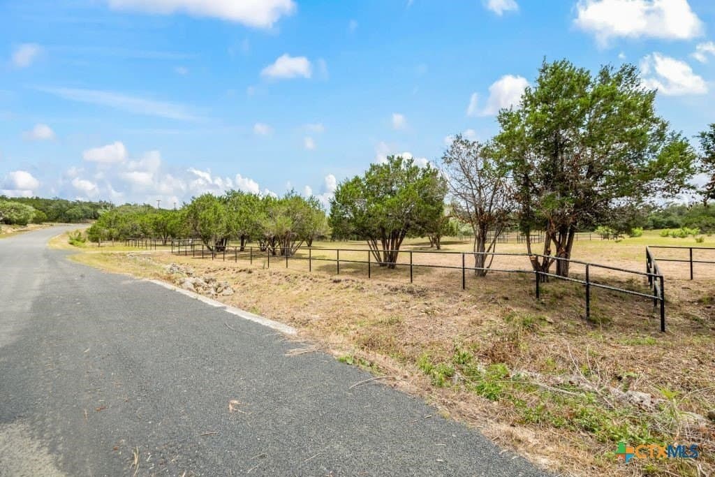 5 acres in Blanco County - photo 16