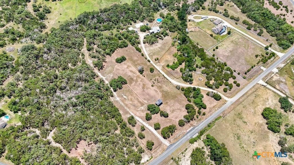 5 acres in Blanco County - photo 8