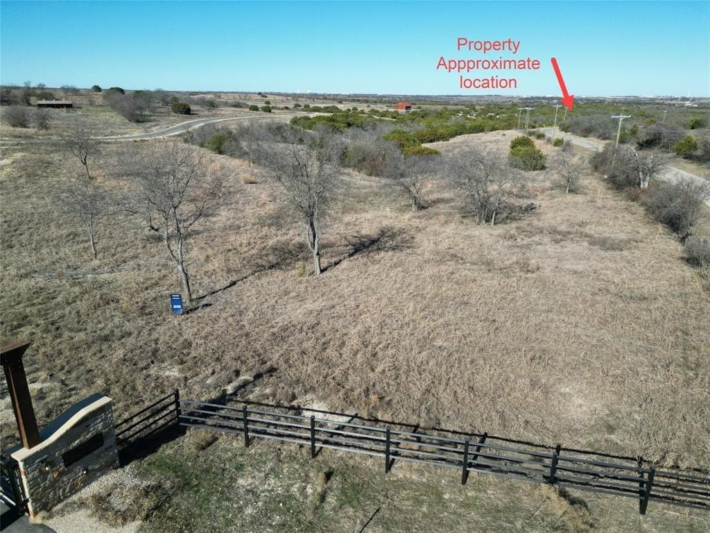 2 acres in Hood County gallery image 2