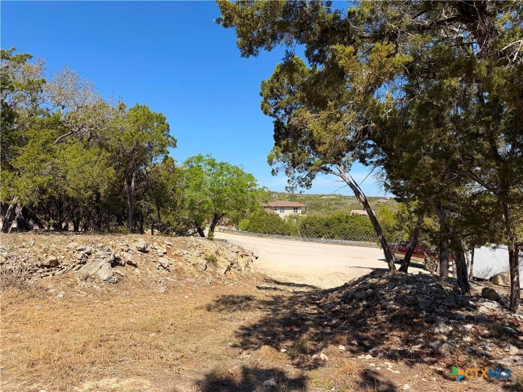 1.09 acres in Comal County - photo 26