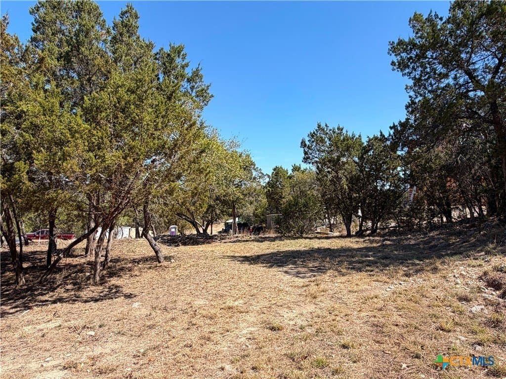 1.09 acres in Comal County - photo 23