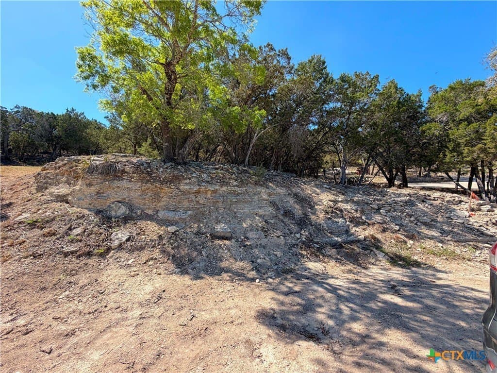 1.09 acres in Comal County - photo 27