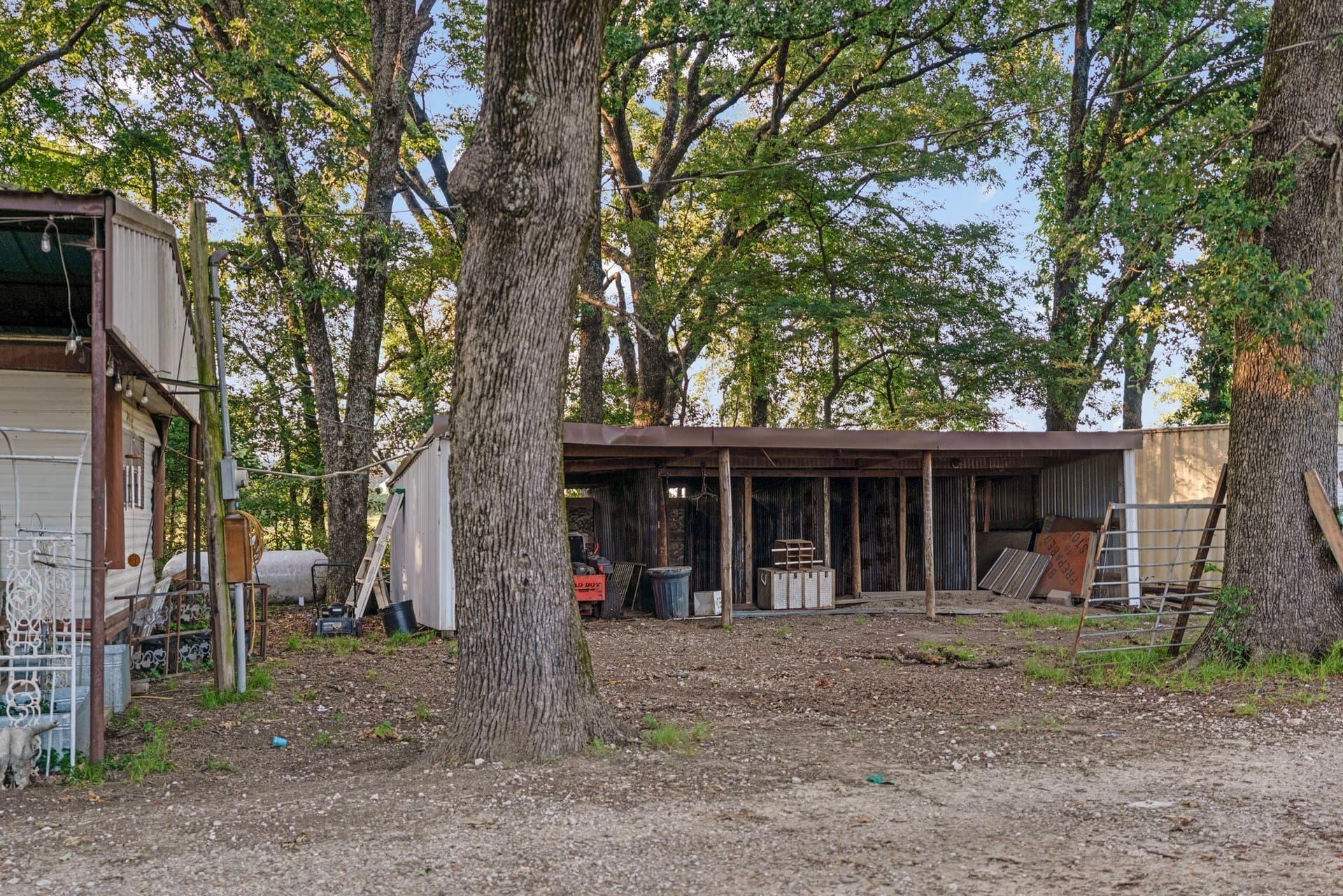 121.93 acres in Lamar County - photo 25
