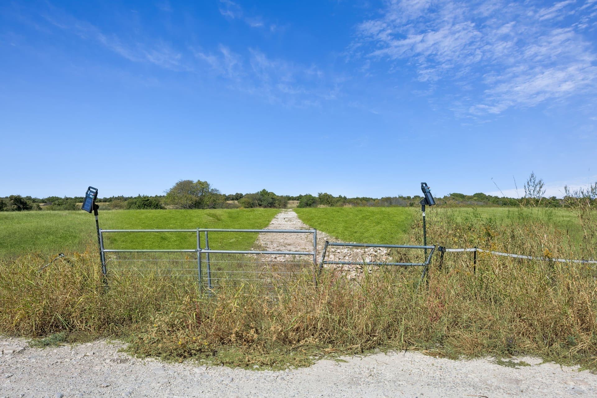 18.44 acres in Ellis County - photo 3