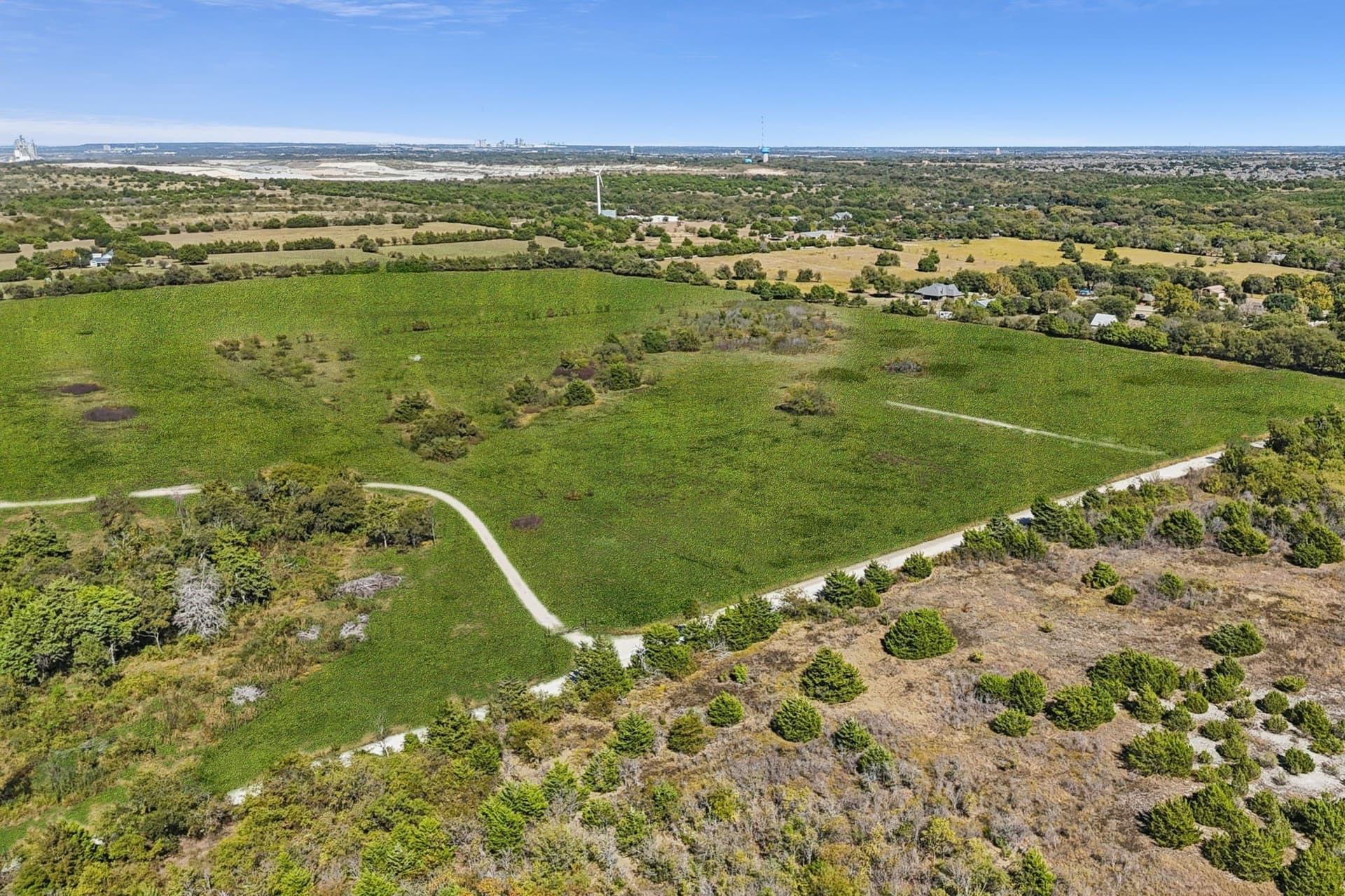 18.44 acres in Ellis County - photo 11