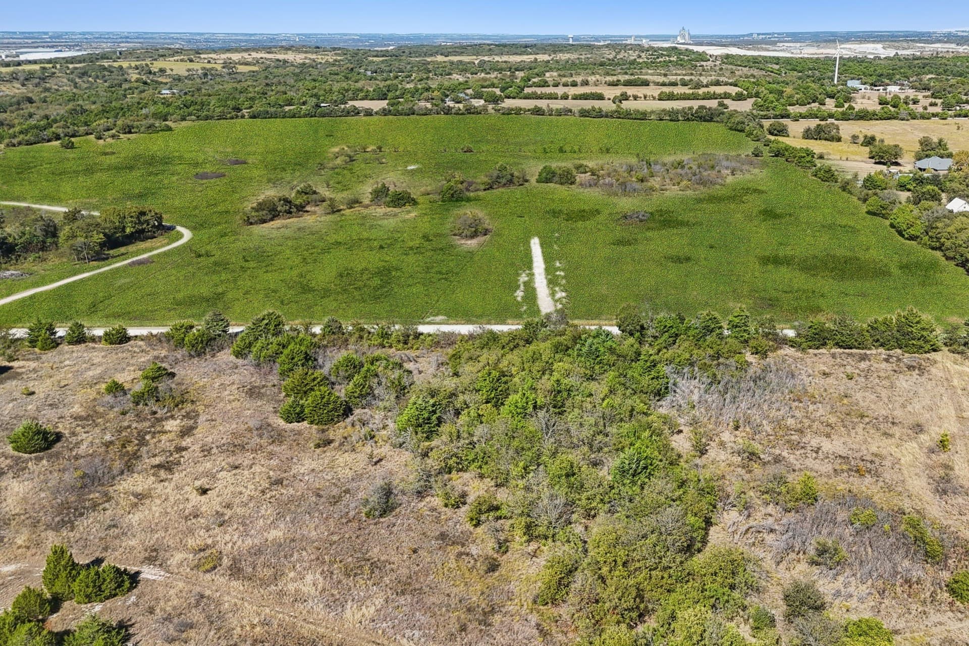 18.44 acres in Ellis County - photo 10