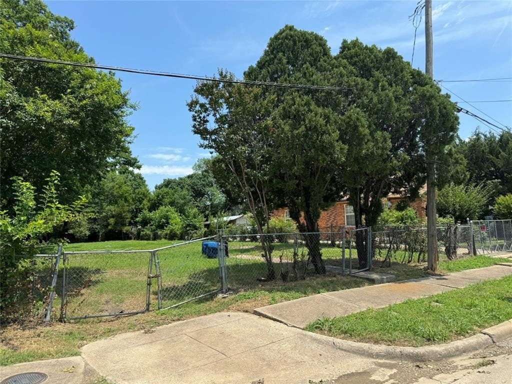 0.17 acres in Dallas County gallery image 4