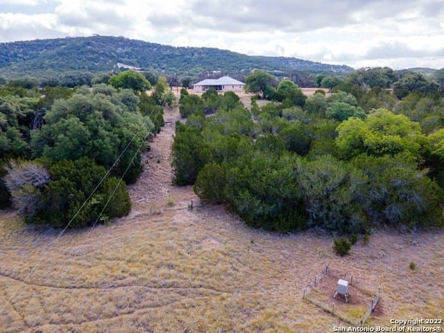 44.26 acres in Bandera County gallery image 2