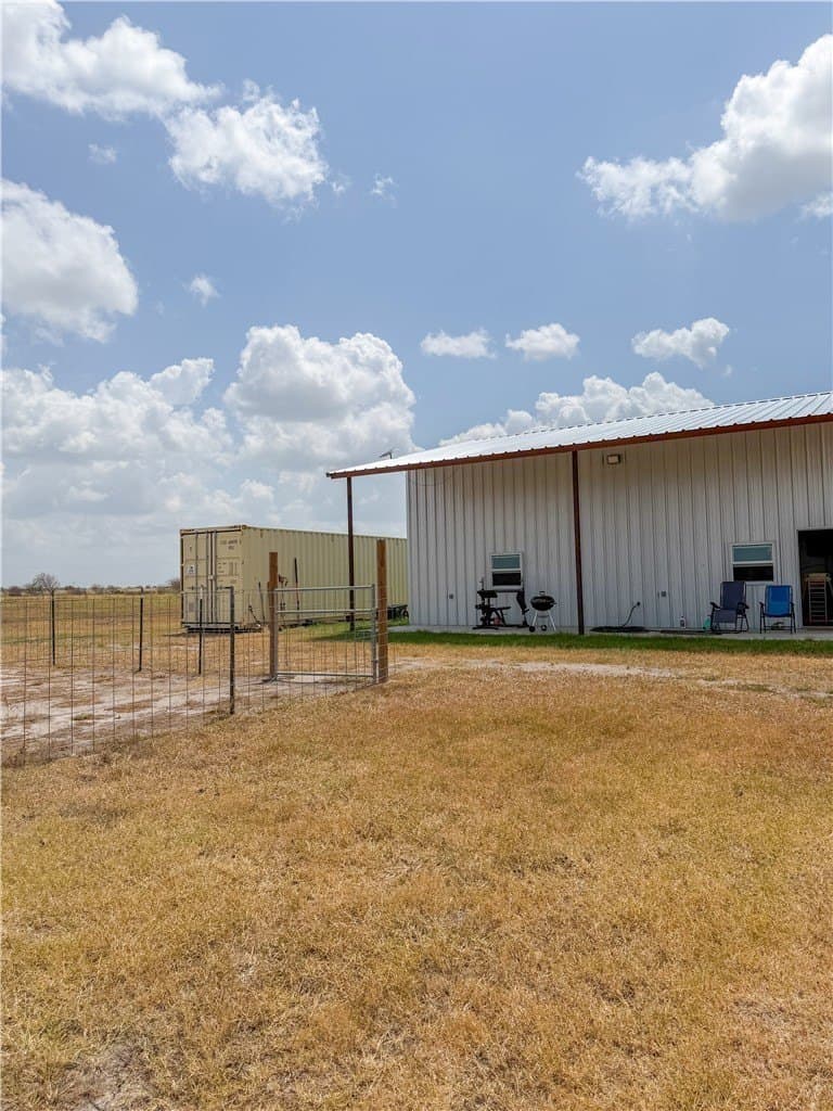 15 acres in Live Oak County - photo 17