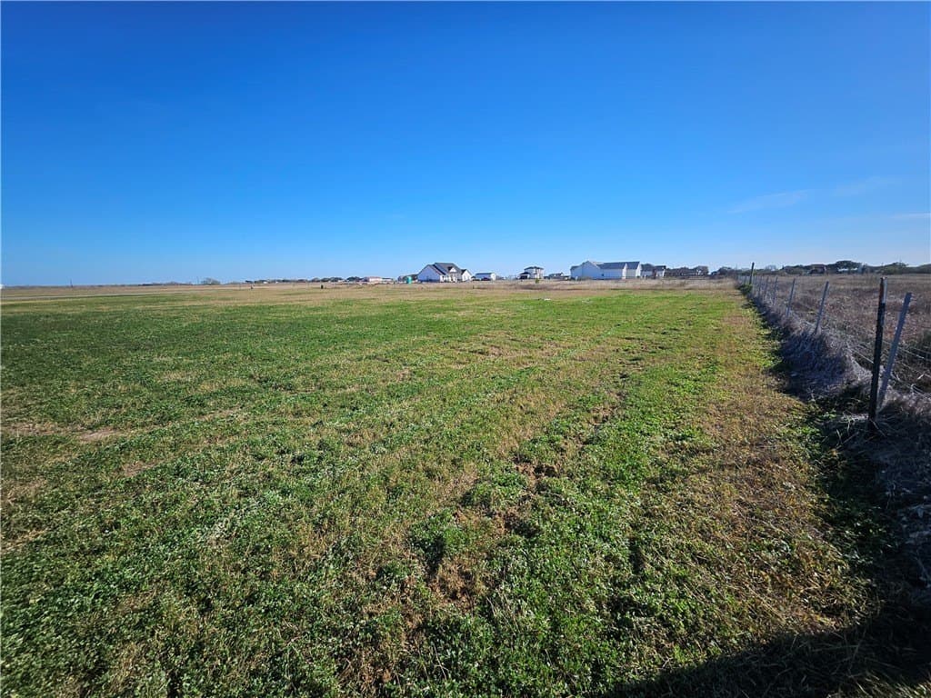 0.58 acres in San Patricio County - photo 5
