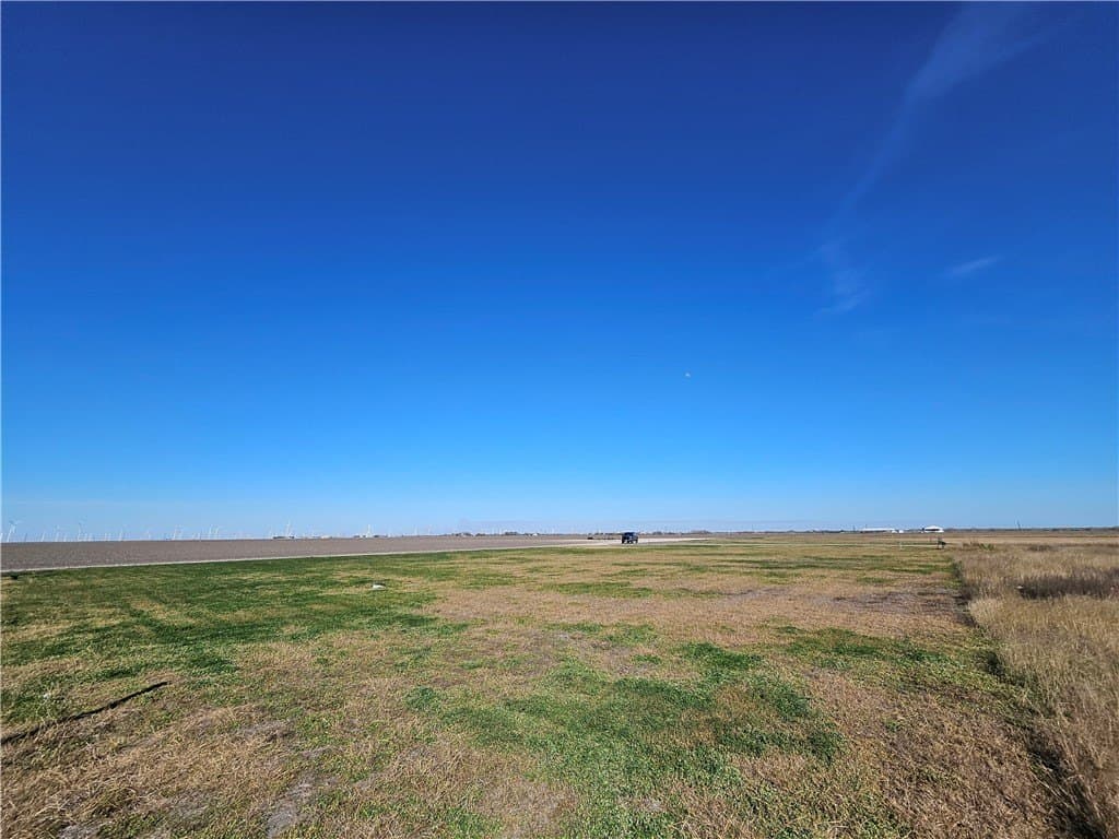 0.58 acres in San Patricio County - photo 2