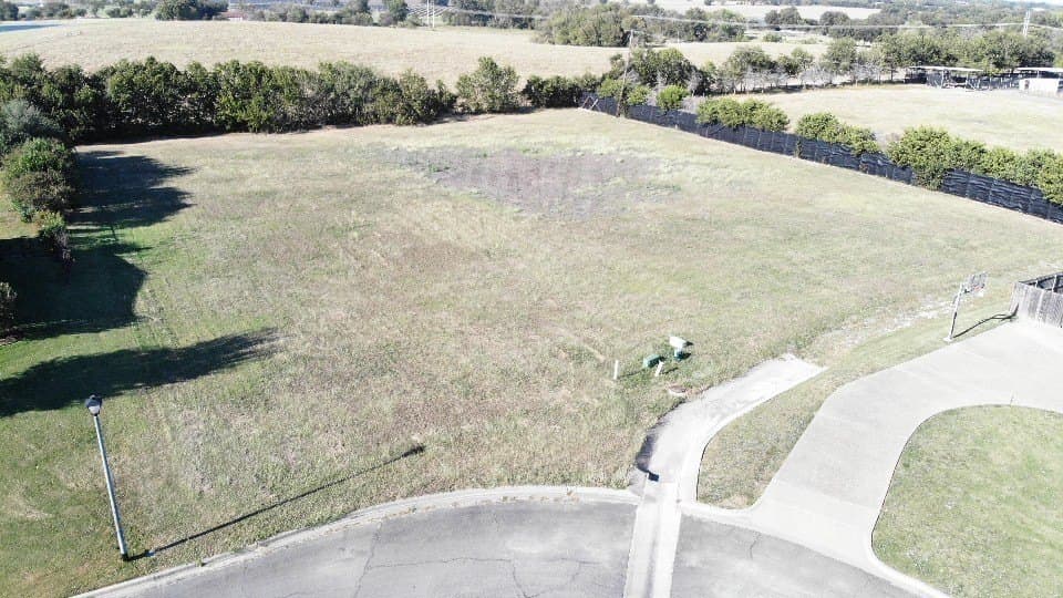 1.24 acres in McLennan County gallery image 4