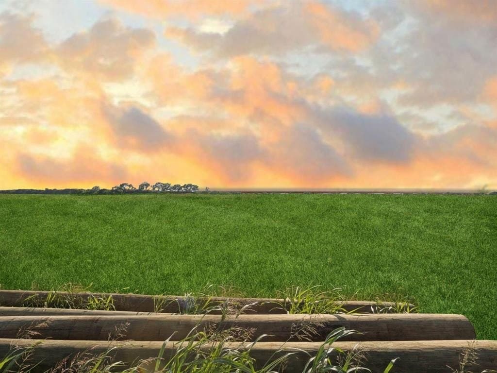 0.54 acres in Grayson County