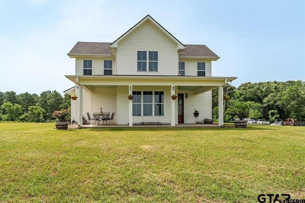 10 acres in Henderson County gallery image 3